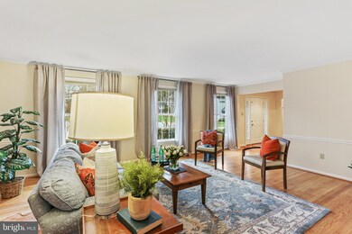 11913 Yellow Rush Pass, Columbia, MD 21044 - photo 5