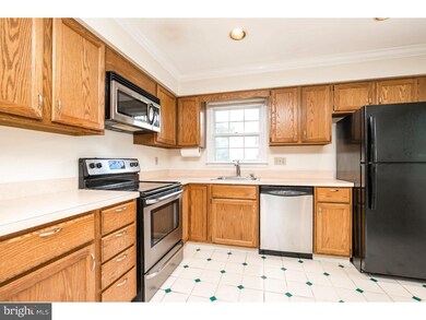 905 N Glen Dr unit 905, Glen Mills, PA 19342 - photo 7