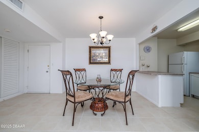 2800 N Atlantic 511-11