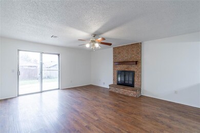 201 S Morgan Dr, Moore, OK 73160 - photo 5