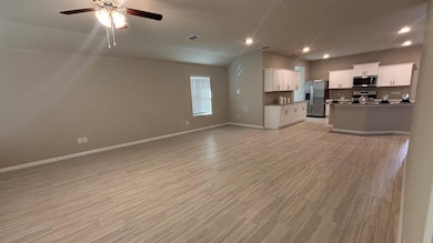 9465 Mint Hill Dr, Fort Worth, TX 76108 - photo 5