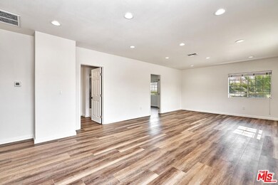 143 1/2 N Alexandria Ave, Los Angeles, CA 90004 - photo 7