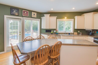 4411_Taylor_Ridge_Circle-03