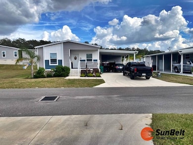 643 Mickelson Way, Lady Lake, FL 32159 - photo 2