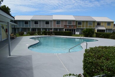 1208 Pinegrove Dr unit H, Myrtle Beach, SC 29577 - photo 4