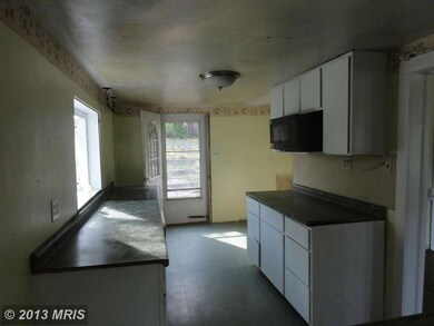 589 Jerome Rd, Mount Jackson, VA 22842 - photo 6