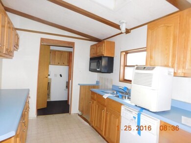 103 Hitzel Way, Pittsford, VT 05763 - photo 4