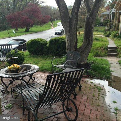 3618 Eastwood Dr, Baltimore, MD 21206 - photo 4