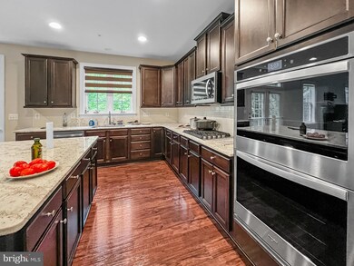 2398 Tree Vista Ct, Bryans Road, MD 20616 - photo 6