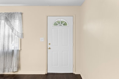 1451 Nottaway Dr, Wheeling, DC 20003 - photo 7