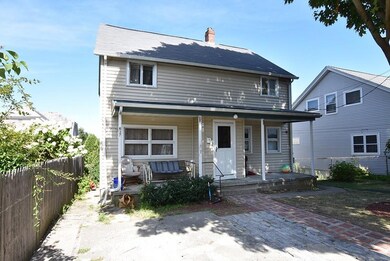 637 Park Ave, Woonsocket, RI 02895 - photo 2