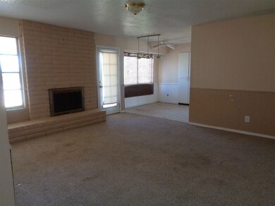 403 Sunrise Ave unit 1, Alamogordo, NM 88310 - photo 2