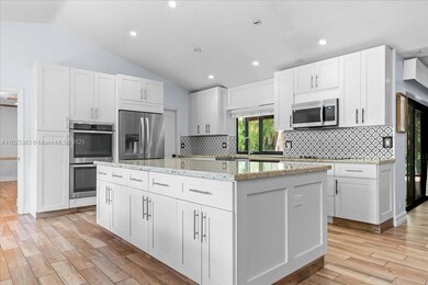 Spectacular Kitchen