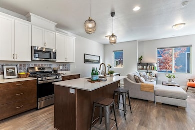 3329 W 3745 S, West Haven, UT 84401 - photo 5