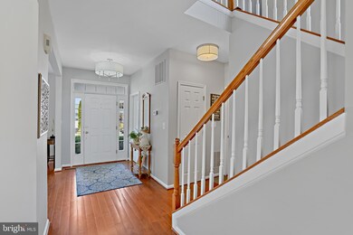 17524 Tedler Cir, Round Hill, VA 20141 - photo 3