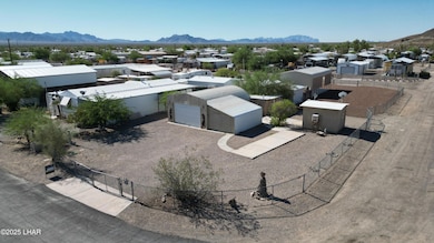 775 W Comanche Dr, Quartzsite, AZ 85346 - photo 4