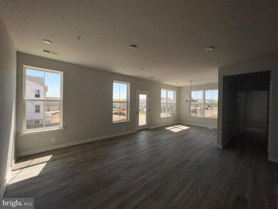 170 Valerian Loop unit 205, Stafford, VA 22554 - photo 2