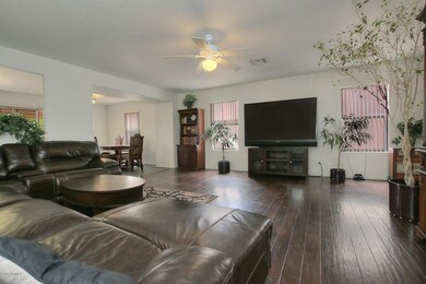 5117 E Mark Ln Cave Creek AZ-large-003-1