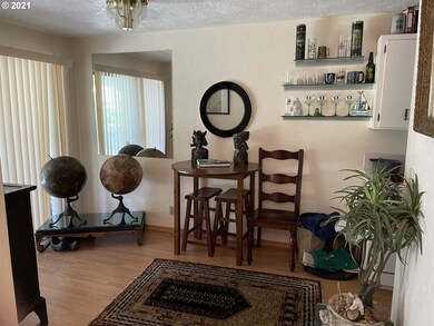 599 Coburg Rd unit 1A, Eugene, OR 97401 - photo 3