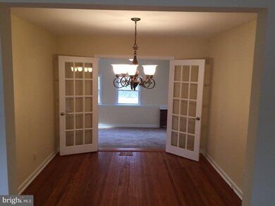 14 Biscayne Blvd, West Deptford, NJ 08096 - photo 5