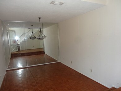 114 Blue Heron Dr unit 4, Friendswood, TX 77546 - photo 5