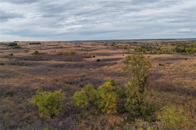 000 S County Rd 195, Arnett, OK 73832 - photo 4