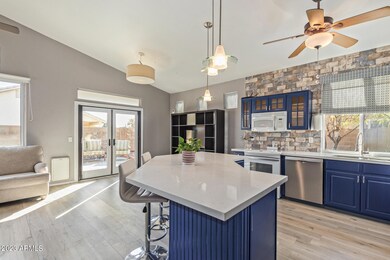 9227 E Lompoc Ave, Mesa, AZ 85209 - photo 5