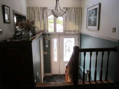 Foyer.