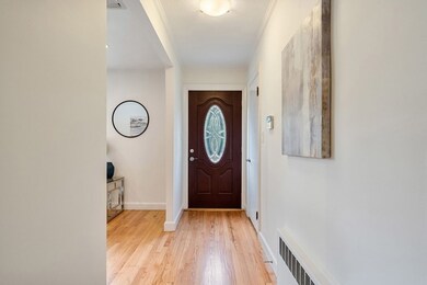 720 Walnut St, Newton Center, MA 02459 - photo 4