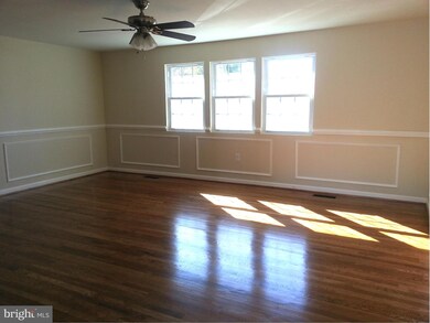 327 Old Line Ave, Laurel, MD 20724 - photo 2