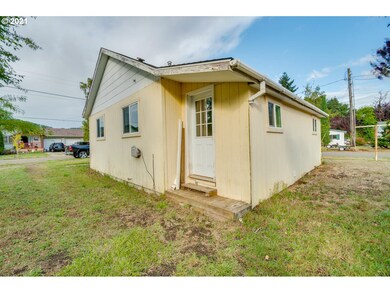 508 NW Sherman St, Sheridan, OR 97378 - photo 6