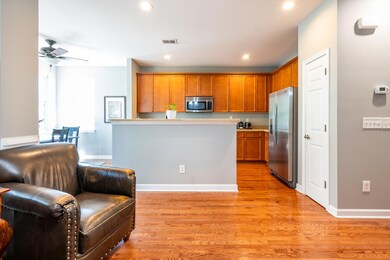 3532Clarmont-10