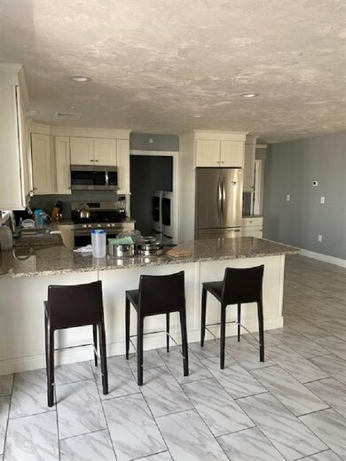 207 Ocean Blvd unit D, Seabrook, NH 03874 - photo 4