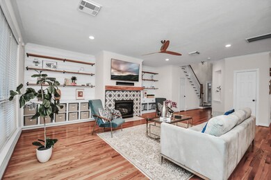 871 Fisher St, Houston, TX 77018 - photo 7