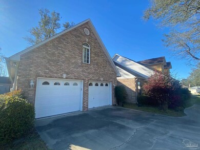 7417 Odell Ln, Pensacola, FL 32526 - photo 4