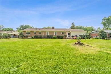 1837 Kenmore Dr unit 12, Statesville, NC 28625 - photo 3