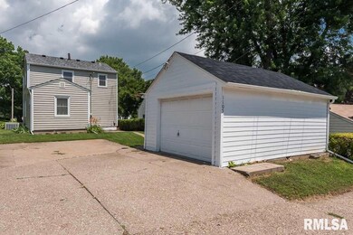 1105 Berg Place, Davenport, IA 52804 - photo 2