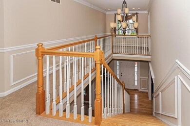 1011 Manor Dr, Mountain Top, PA 18707 - photo 4