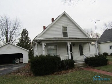 215 N Elm St, Woodville, OH 43469 - photo 2