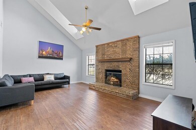 1144 Oakhurst St, Denton, TX 76210 - photo 7