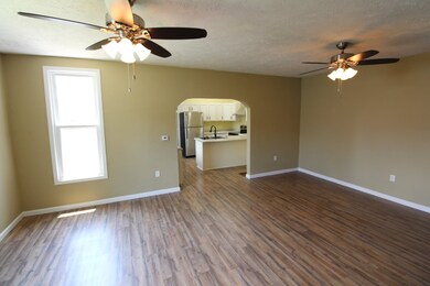 115 E Walnut St, Princeton, IN 47670 - photo 4