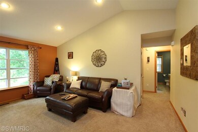 2499 Leffingwell Ave NE, Grand Rapids, MI 49525 - photo 4