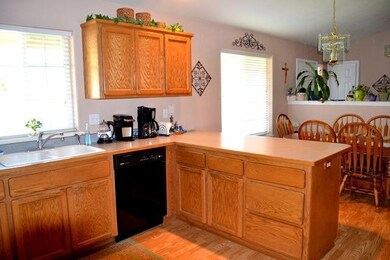 2920 Galaxy Way, Grants Pass, OR 97527 - photo 4