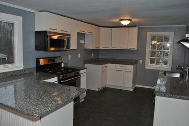 61 Brattle St, South Berwick, ME 03908 - photo 7