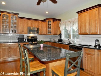 10 Sophia Ln, Greenville, RI 02828 - photo 6