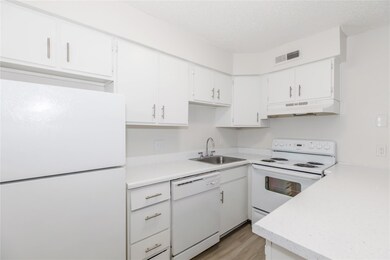 6010 N Lamar Blvd unit 201, Austin, TX 78752 - photo 5