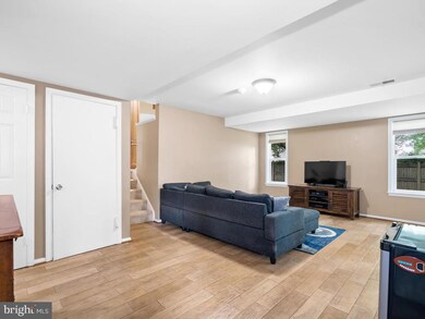 1323 Rock Chapel Rd, Herndon, VA 20170 - photo 7