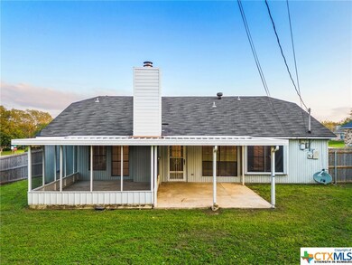 411 E Hogan Dr, Copperas Cove, TX 76522 - photo 4