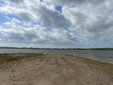 1325 E Lake Dr, Weatherford, TX 76087 - photo 6