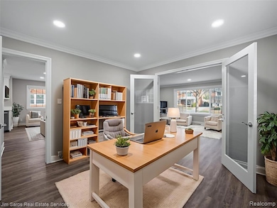 895 Harcourt Rd unit 897, Grosse Pointe Park, MI 48230 - photo 6